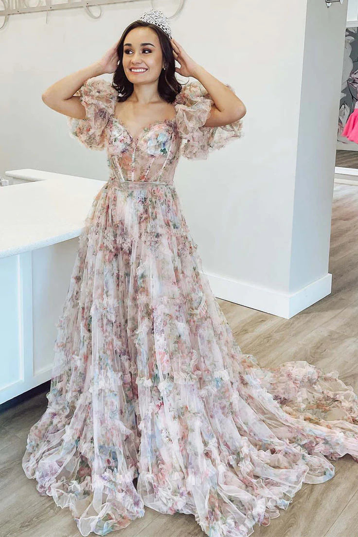 Vestido formal elegante de princesa, corte A, floral, corsé, largo, con mangas globo. Tiendas con vestidos de fiesta.